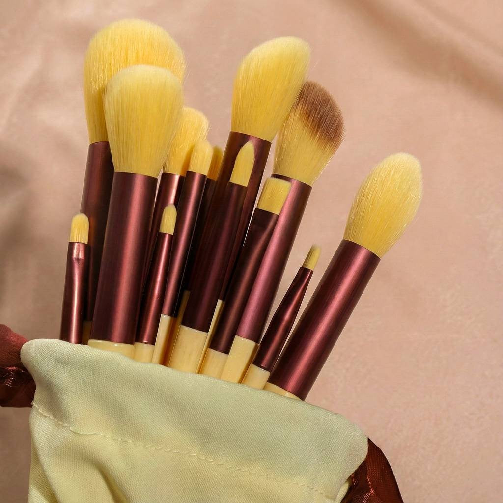 Kit Completo 13 Pincéis de Maquiagem – Pele Perfeita e Olhos Definidos