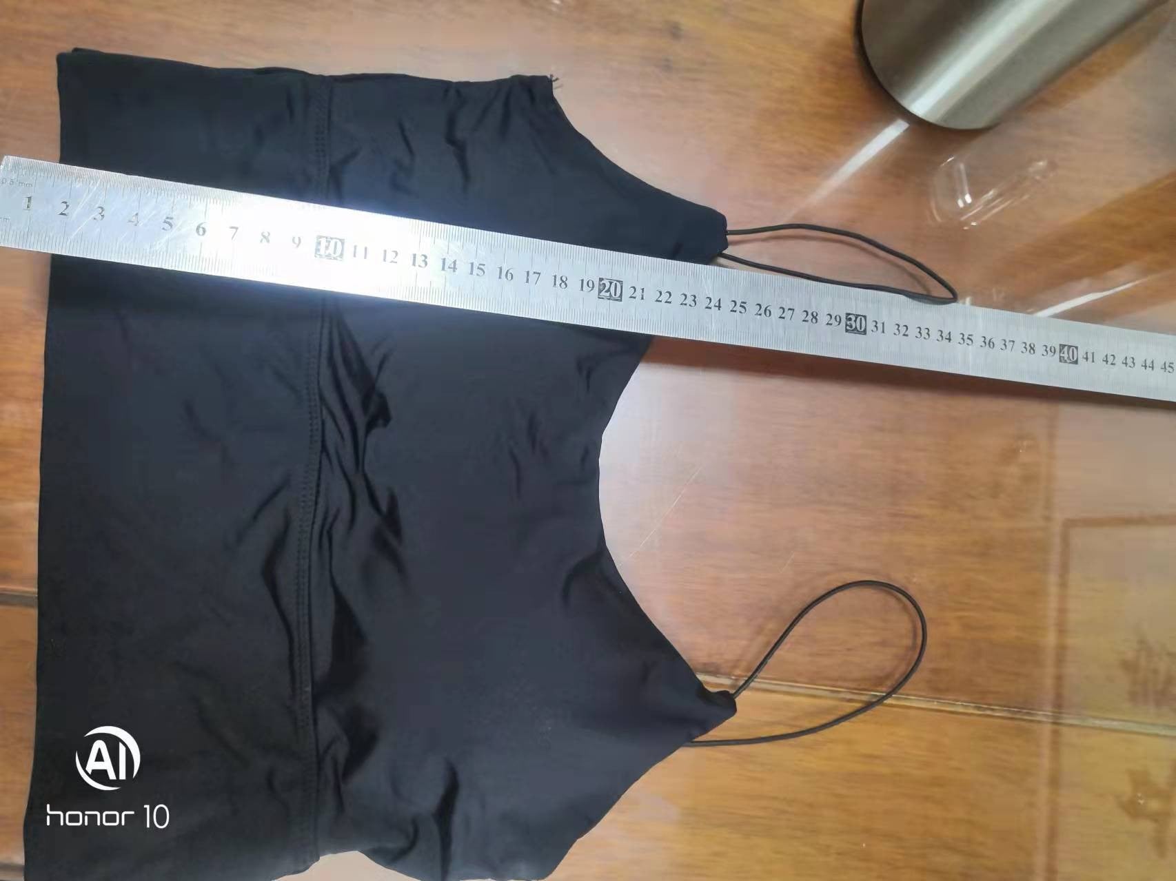 Regata Feminina Chiffon Sem Costas – Estilo Básico e Moderno de Verão