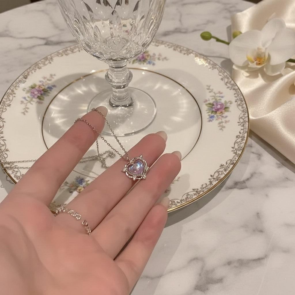 Colar Coração Rosa Trend – Acessório Fashion que Destaca Qualquer Look