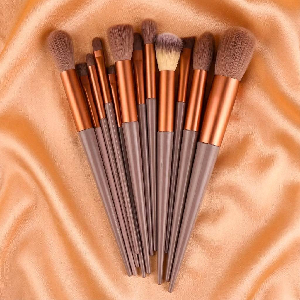 Kit Completo 13 Pincéis de Maquiagem – Pele Perfeita e Olhos Definidos